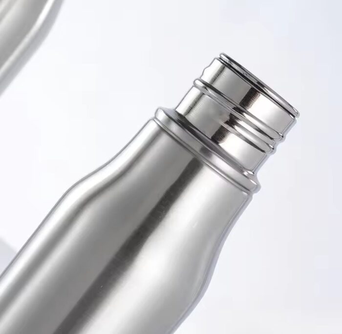 Stainless Steel Water Bottle - 1000 ML - Image 5