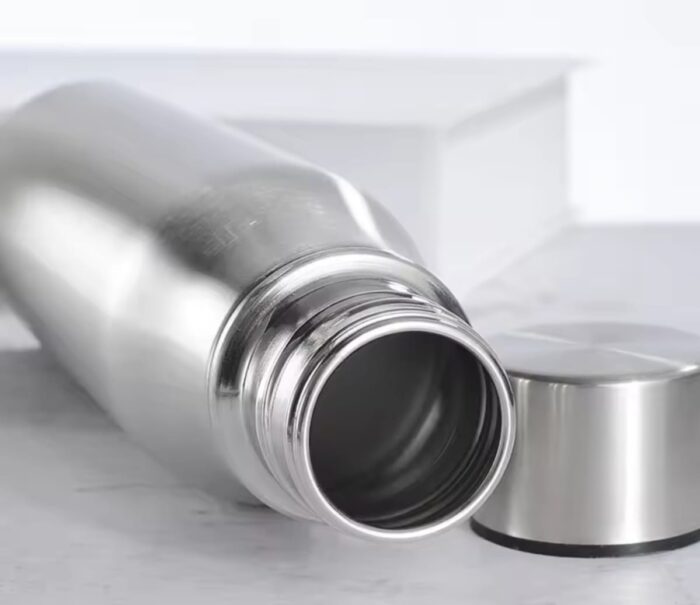 Stainless Steel Water Bottle - 1000 ML - Image 6