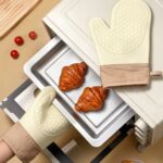 Silicone Oven Mitt
