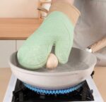 Silicone Oven Mitt - Image 5